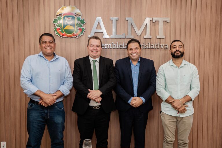Visita ao Presidente da Assembleia Legislativa, Deputado Max Russi, garante apoio para a 35ª Temporada de Praia de São Félix do Araguaia