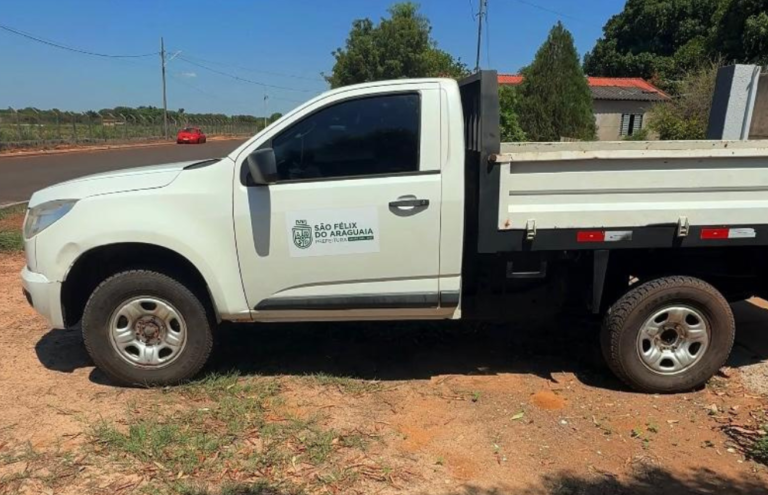Secretaria de Agricultura recebe caminhonete S10 para reforçar ações em prol da agricultura familiar