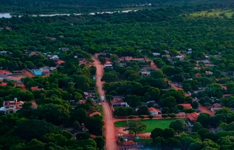 Prefeitura de São Félix do Araguaia assina convênio para asfaltamento e drenagem no bairro Vila Alta